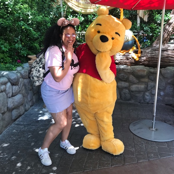 Meet your Posher, Kam - Picture 6 of 7